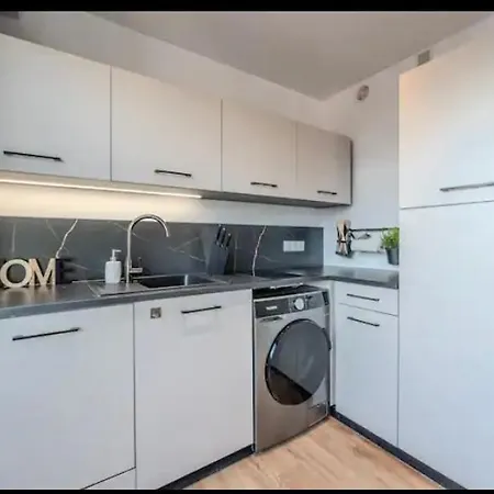 Studio Cosy Proche Gare De Appartamento